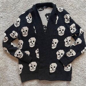 Women’s (S/M) Black & Tan Skull Halloween Knit Sweater Cardigan